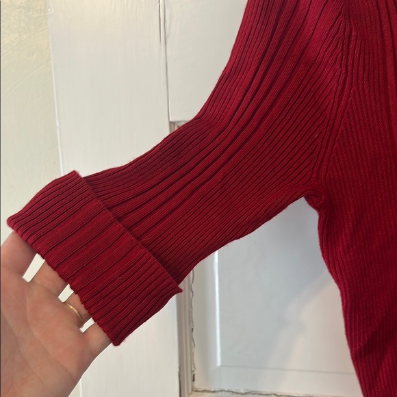 Red Ribbed Women's Blouse - Picture 4 of 5